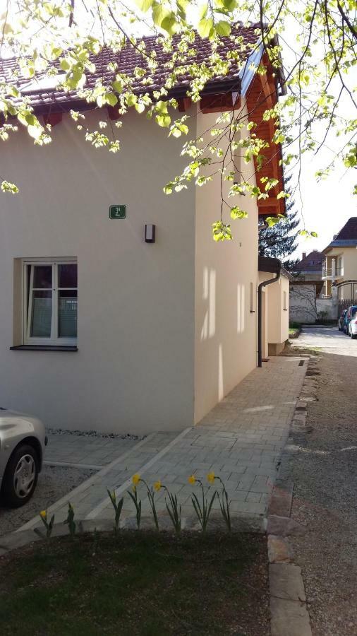 Central Apartments With Parking Ljubljana Bagian luar foto